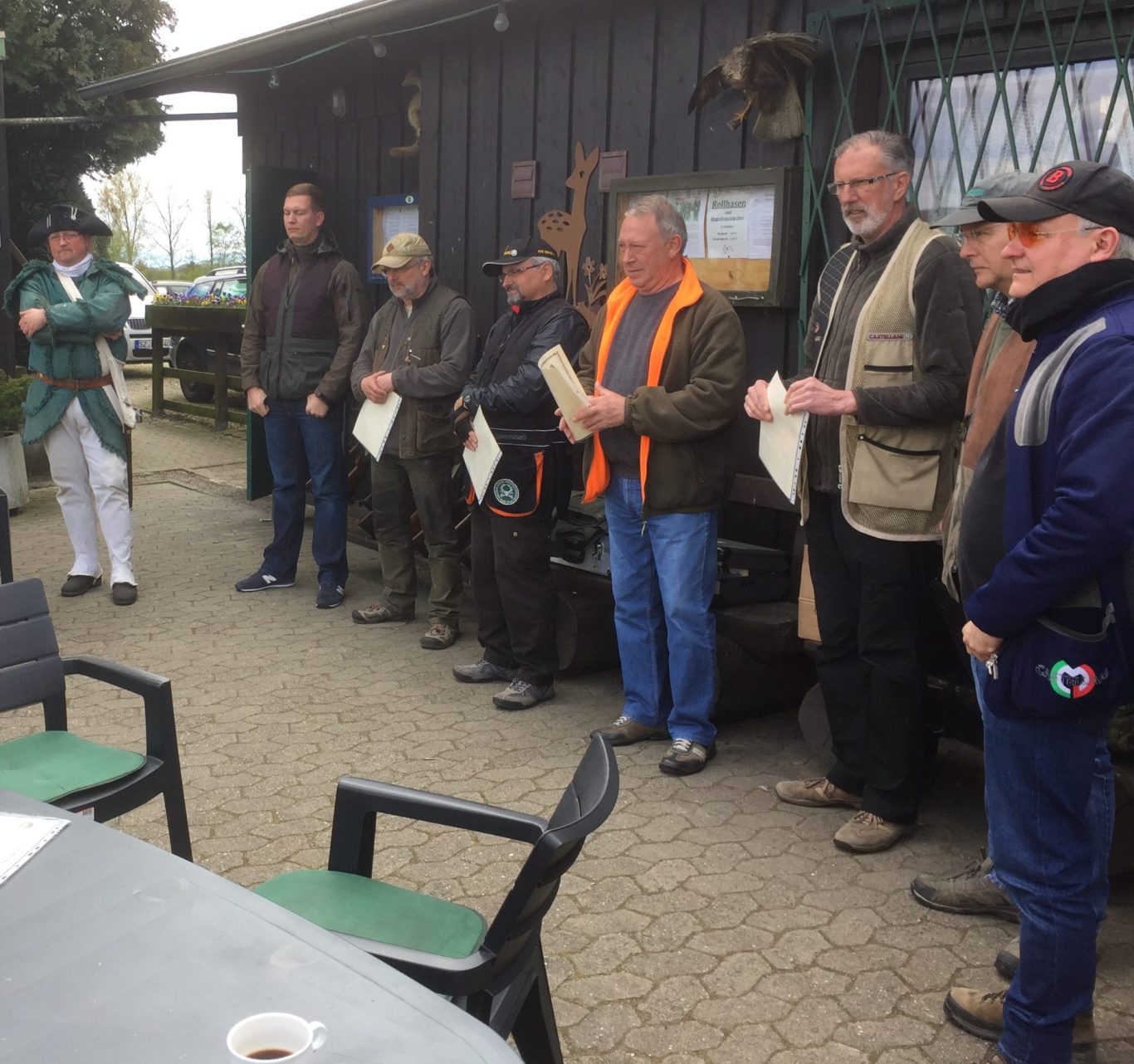 Das Bild zeigt von links: Pfaffenroth A., Wesnick C., Knight K., Wesnick J., Mysliwiec S., Lasar U., Pinkert U., Mier F., Schneider A., Litkin R.